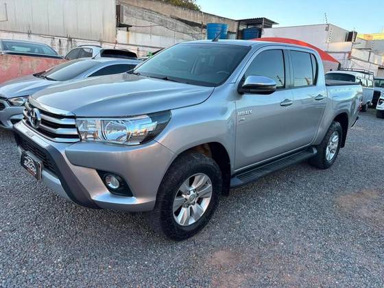 TOYOTA HILUX 2.7 SRV 4X2 CD 16V FLEX 4P AUTOMÁTICO